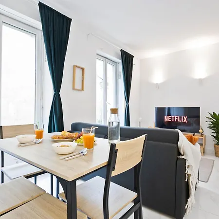Apartment Petit 75011